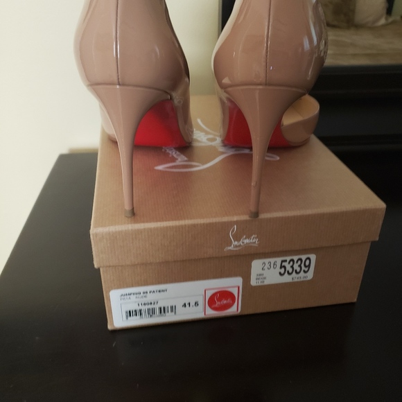 christian louboutin - Picture 5 of 5